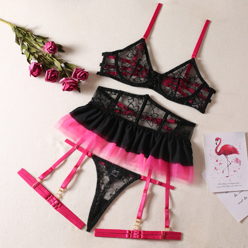 Mona Camellia Lingerie Sett